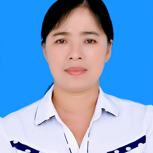 Cô: Ngô Thị Chí